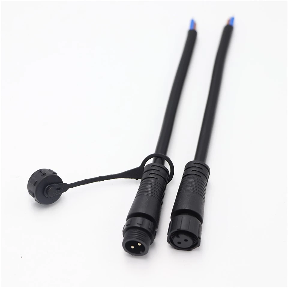 M12 7-poliger, vor Ort konfektionierbarer, wasserdichter Steckverbinder IP67